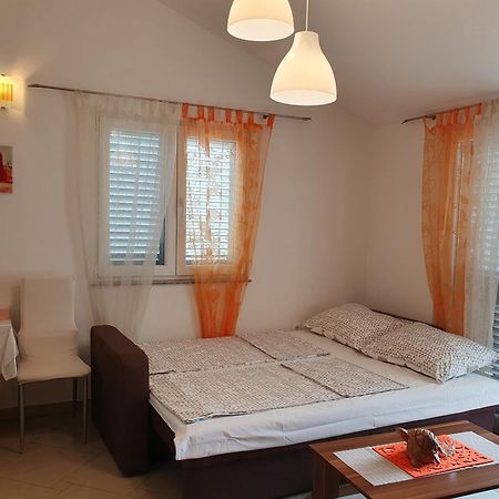 Apartmani Villa Lilliana Tribalj Exteriör bild