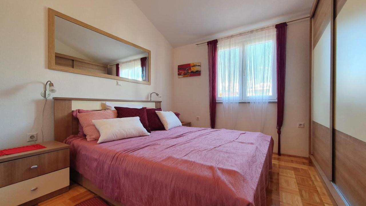 Apartmani Villa Lilliana Tribalj Exteriör bild