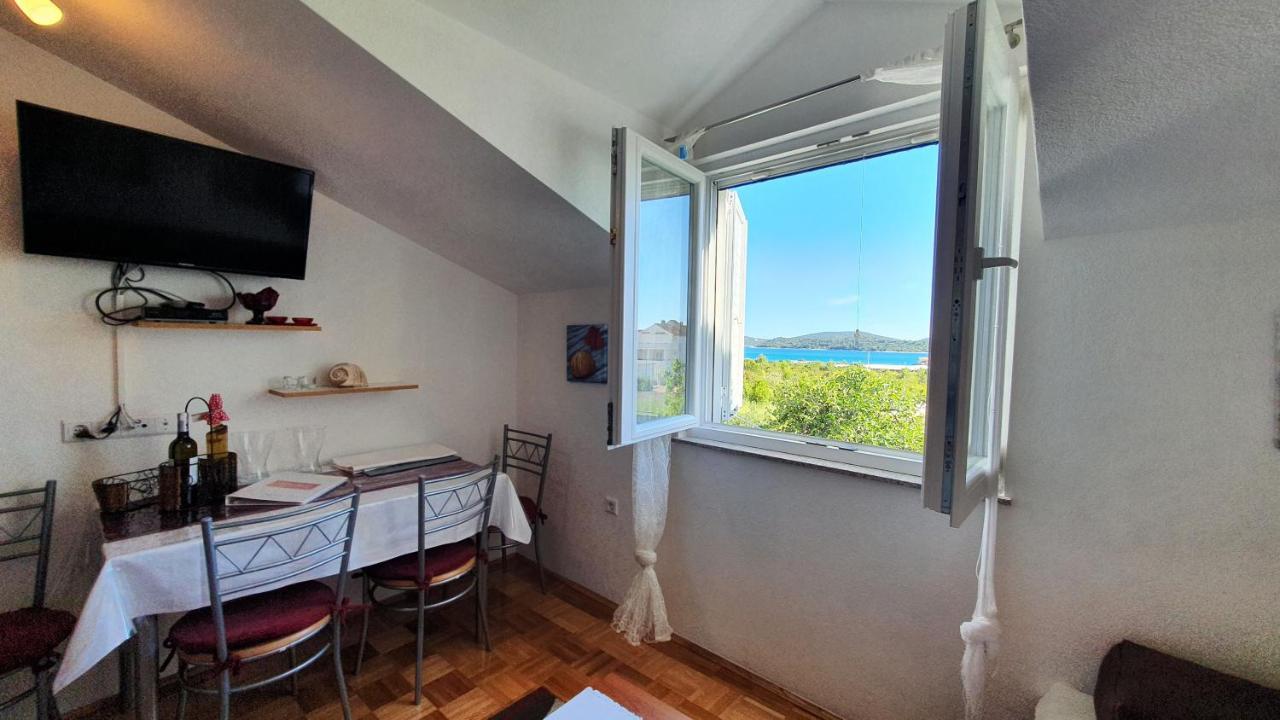 Apartmani Villa Lilliana Tribalj Exteriör bild