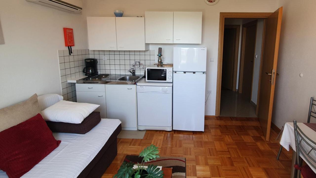 Apartmani Villa Lilliana Tribalj Exteriör bild
